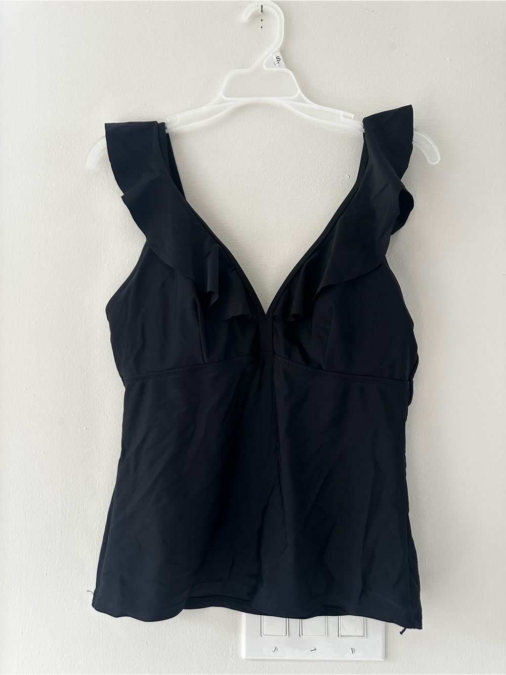 Ruffled V-Neck Black Women's Swim Tank Top